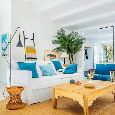 וילה Belle Retaise 4 Etoiles Avec Piscine Chauffee