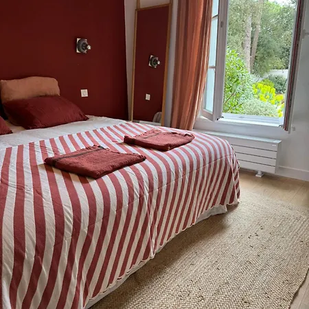 Belle Retaise 4 Etoiles Avec Piscine Chauffee